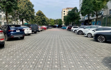 Gạch tự chèn Sabbiato Secoin tại Bệnh viện Đa khoa Phương Đông, Hà Nội